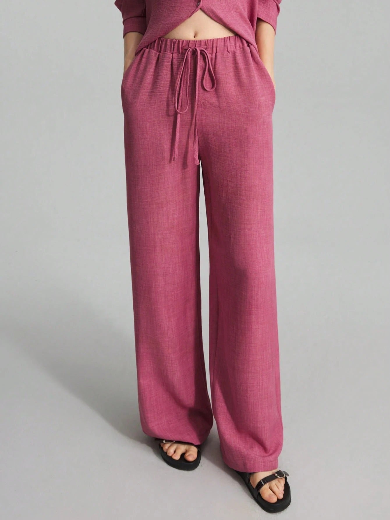 Elegant Women’s Hot Pink Set – Versatile Long Sleeve Top & Pants bunu da