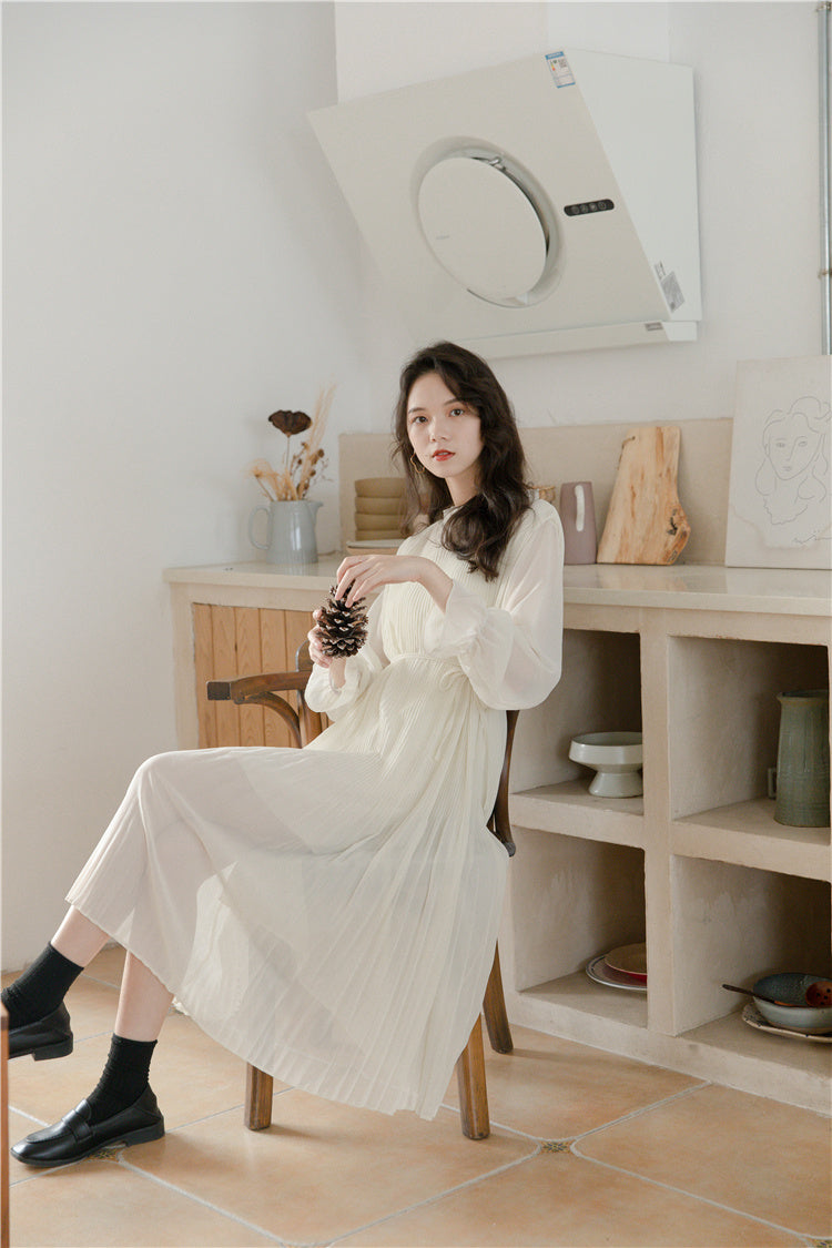 White dress gentle skirt