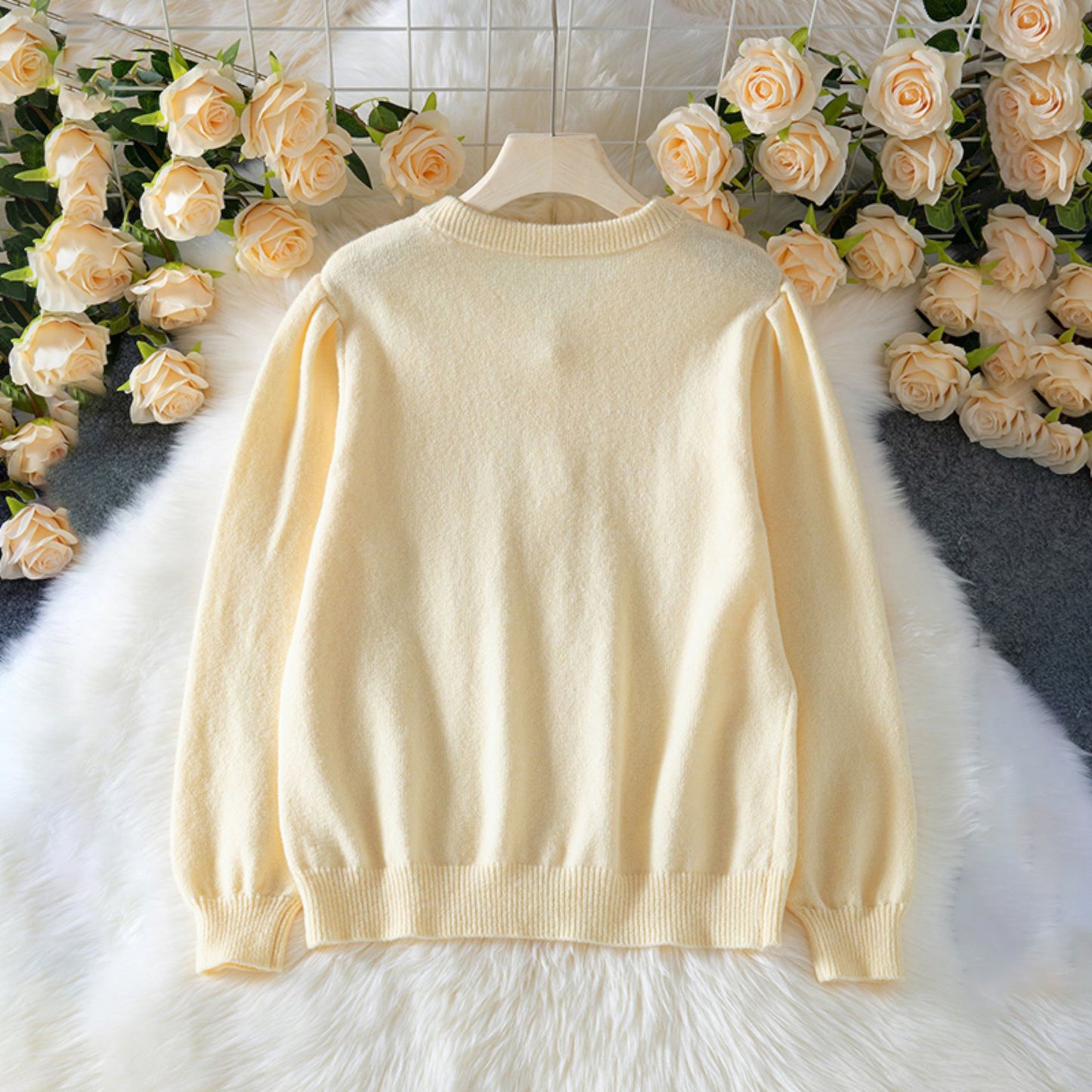 Elegant Women’s Knit Cardigan – Button Down Sweater for Fall & Spring