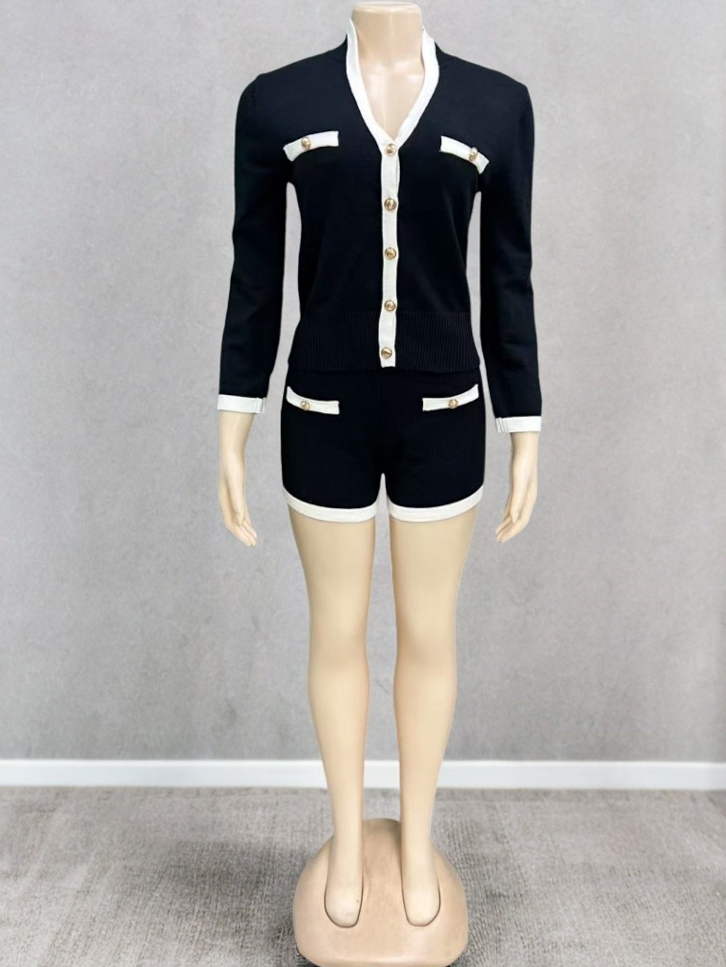 Women’s Long Sleeve Core-Spun Yarn Two-Piece Set – Elegant Work & Smart Casual Blouse with Matching Shorts