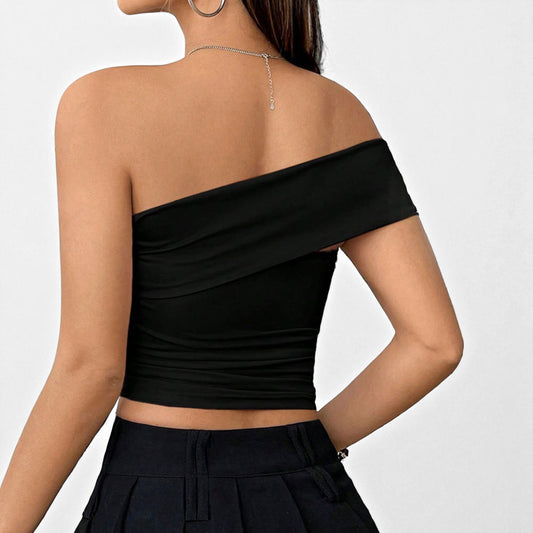 Elegant Black Women’s Slim Fit Crop Top – Sleeveless Pullover