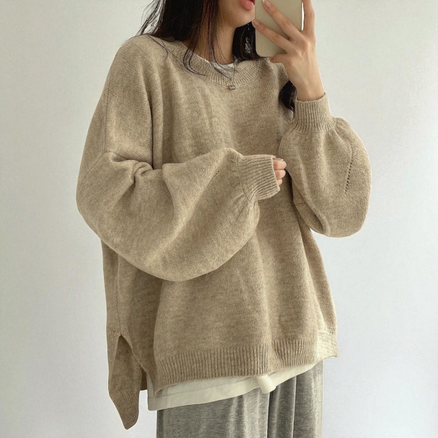 Women’s Elegant Pullover Sweater – Flight Sleeve Round Neck Casual Top
