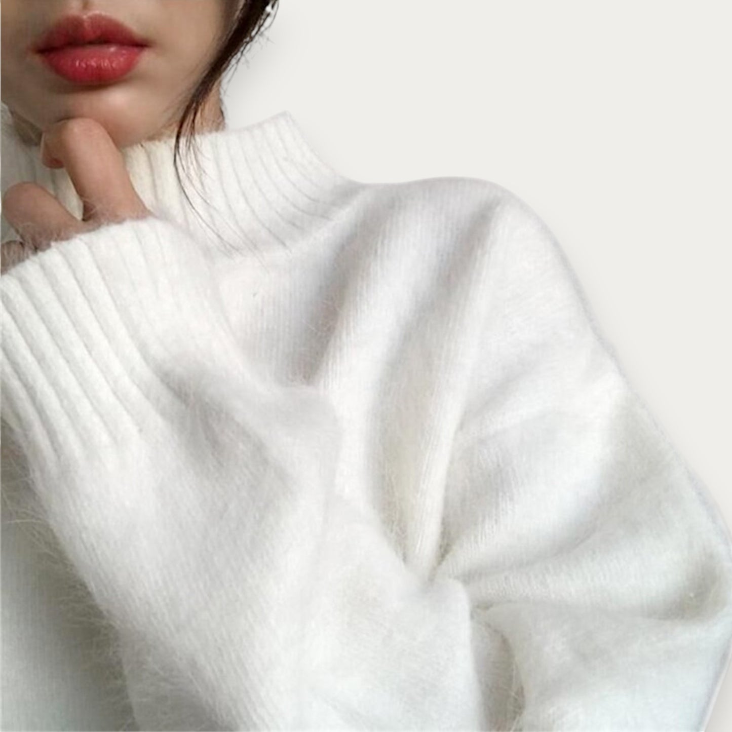 Minimalist Chic Women’s Pullover – Casual Daily Wear