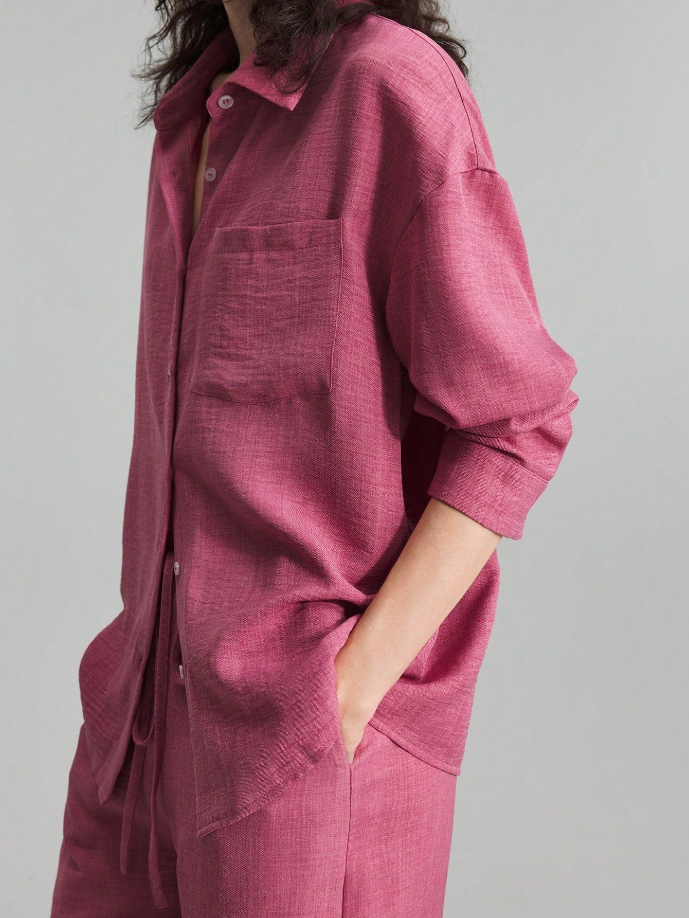 Elegant Women’s Hot Pink Set – Versatile Long Sleeve Top & Pants bunu da