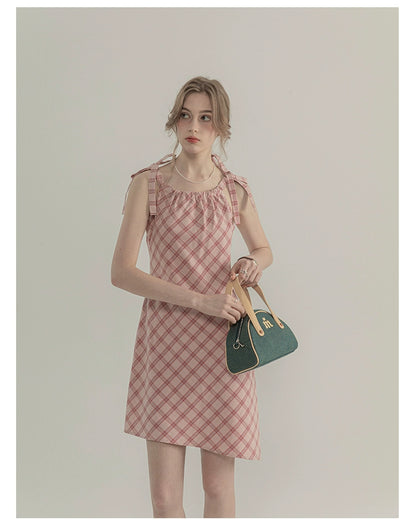 Plaid Sleeveless Strap Design Dress For Women Summer Elegant Figure Flattering