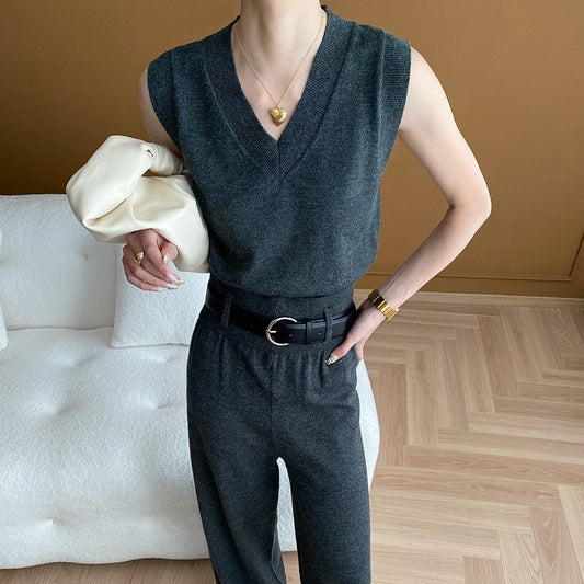 Knitted V-neck Vest Wide-leg Pants Suit