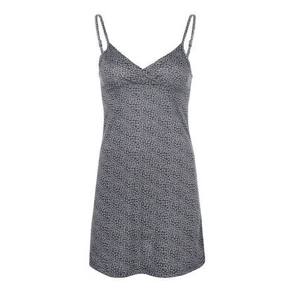 Adjustable strap A-line skirt