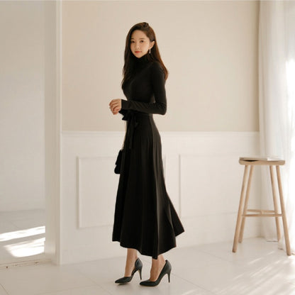 Medium length sweater bottomed skirt