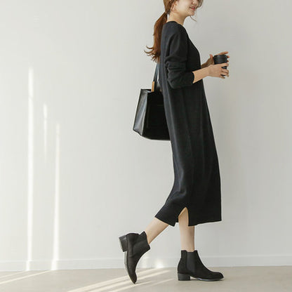 Base mid-length sweater skirt