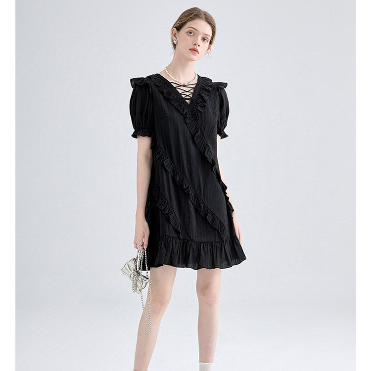 Elegant Women's Dress With Niche Design