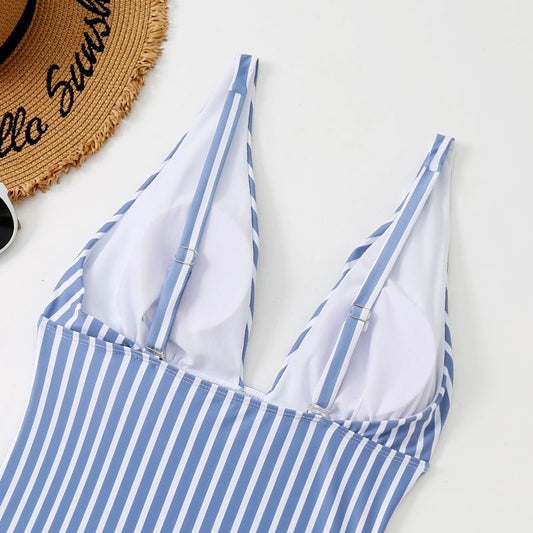 A Sexy Striped One-piece Bikini Woman From Europe And America