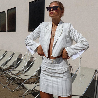Two-piece striped blazer