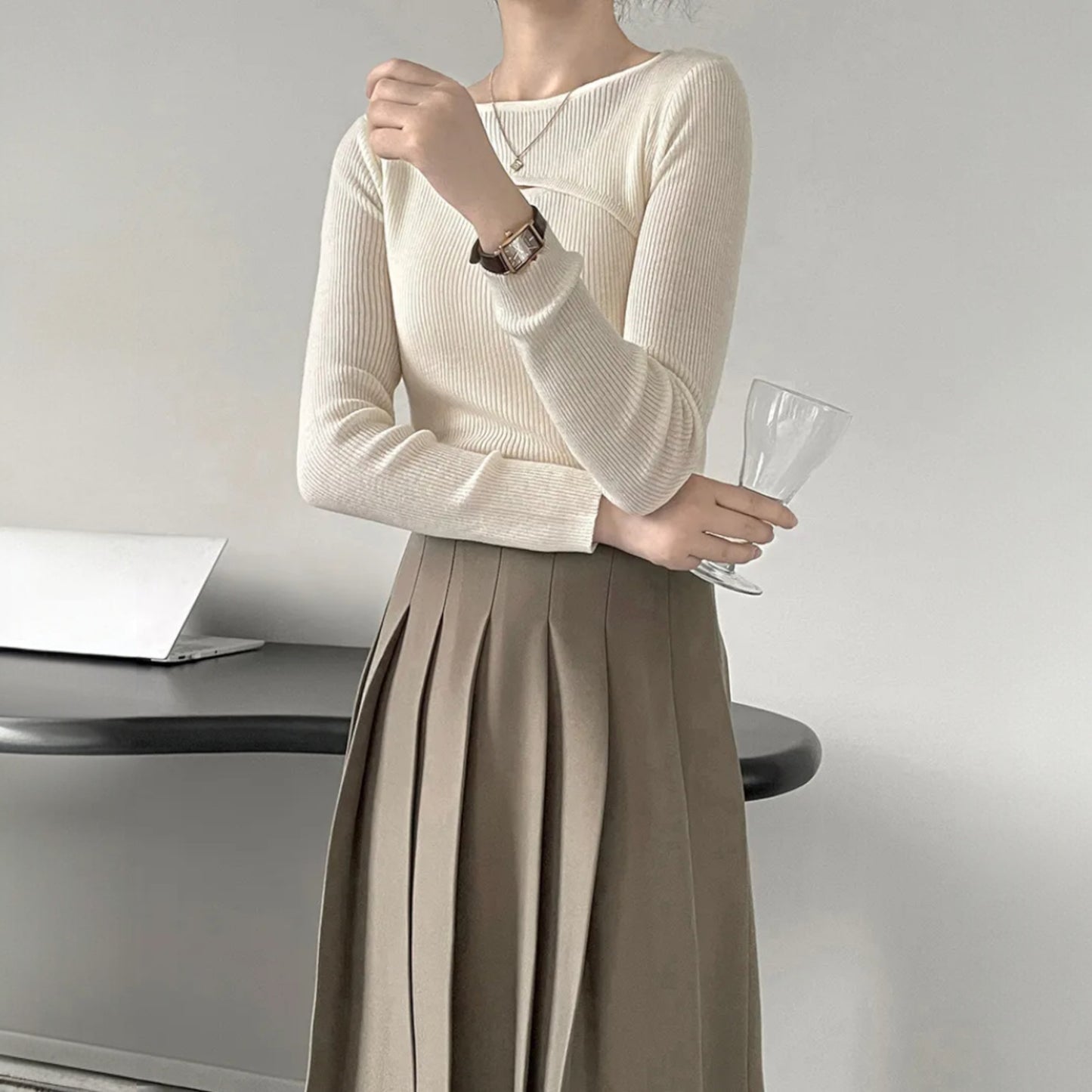 Women’s Korean Style Knitted Pullover – Simple Long Sleeve Round Neck Sweater Top