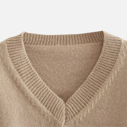 Women’s Camel Knitted Pullover – Classic Round Neck Long Sleeve Sweater