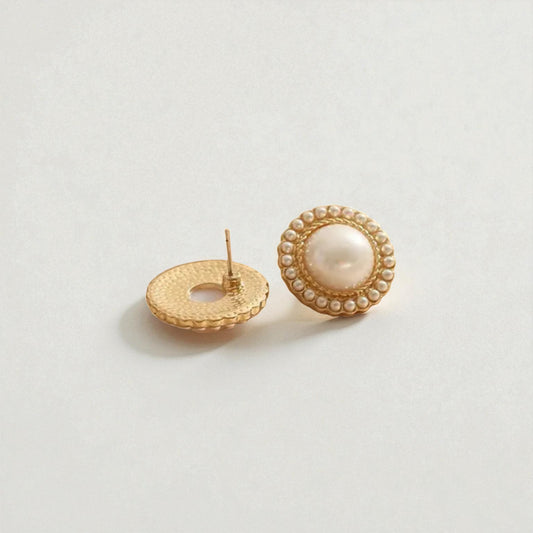 Elegant Pearl Stud Earrings for Women – Hypoallergenic Classic Jewelry Gift