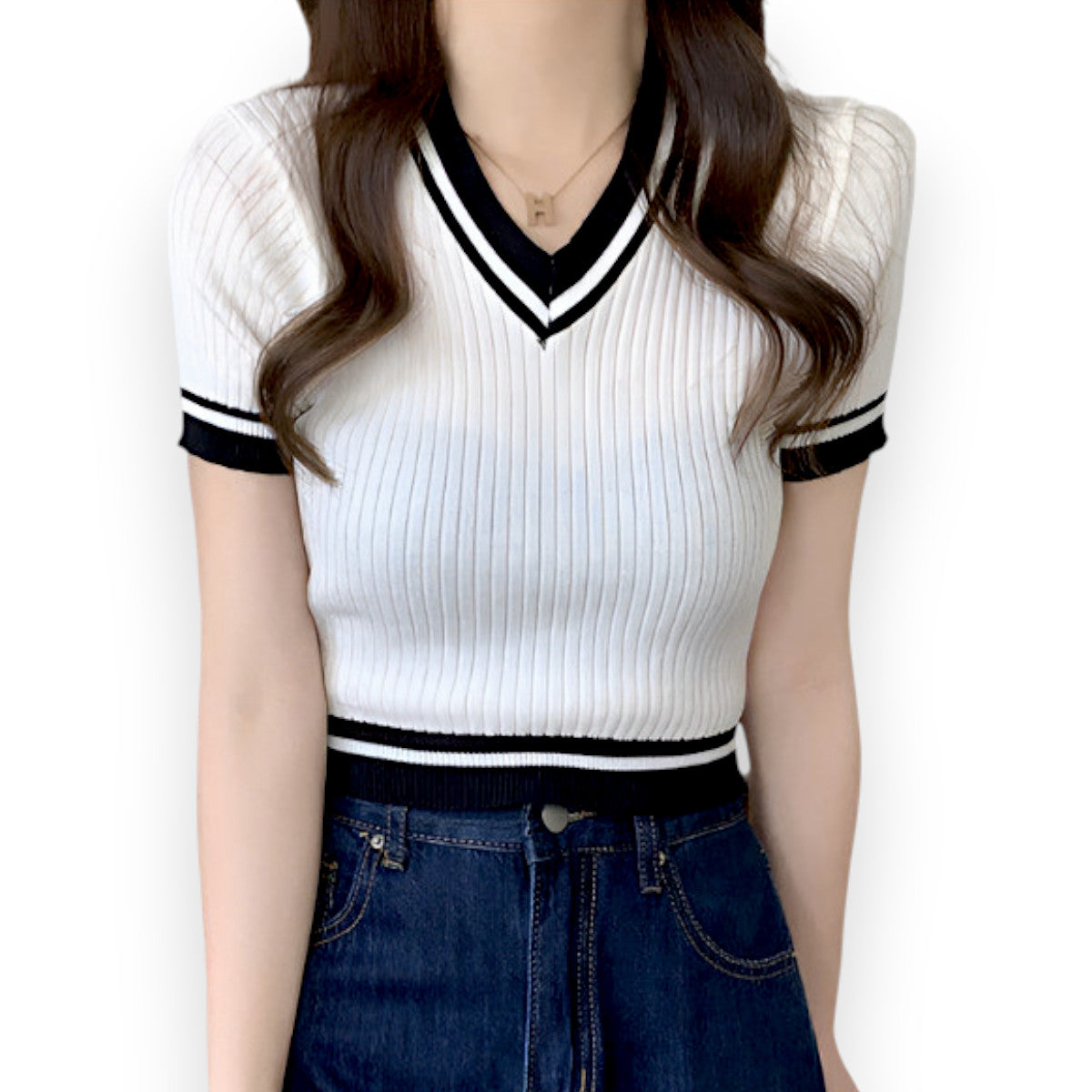 Sexy Versatile V-neck Short Sleeve T-shirt Women Summer Design Fresh