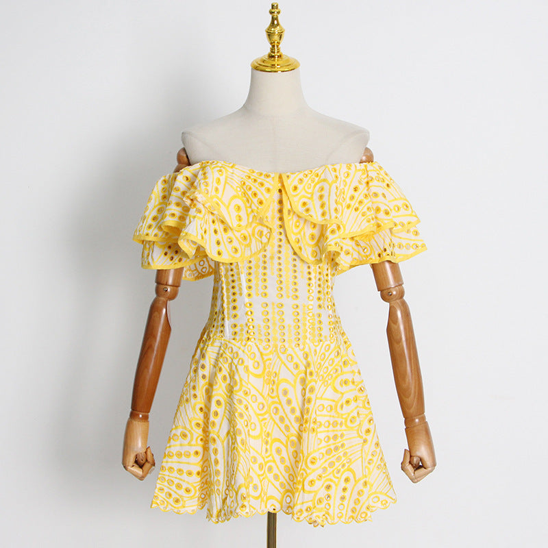 Women's Fashion Elegant Embroidery Hollow-out Cinched Slimming Dress