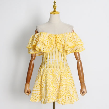Women's Fashion Elegant Embroidery Hollow-out Cinched Slimming Dress